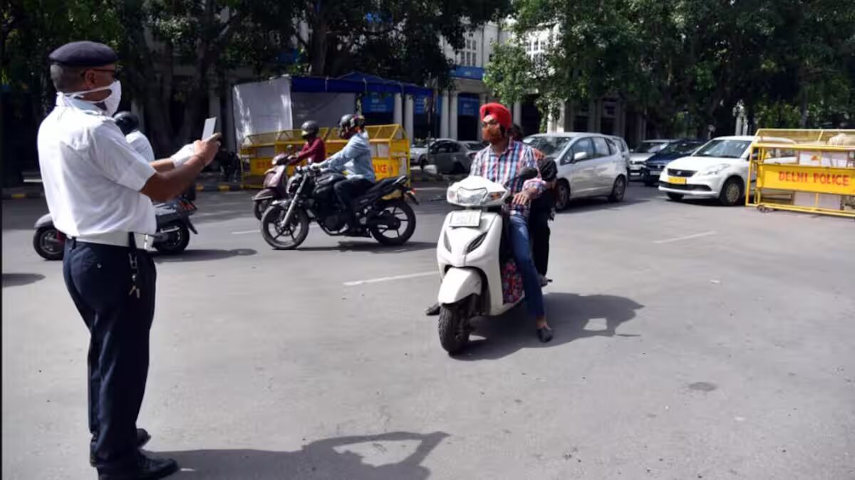 Delhi Traffic Challans